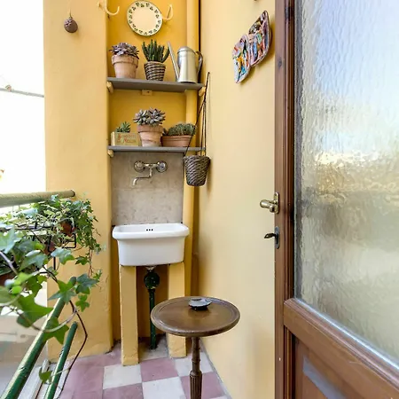 Apartment 4 Real *